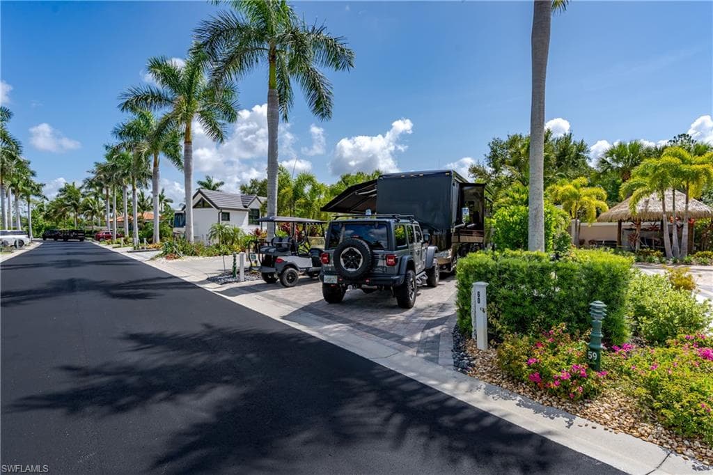 13571 Snook CIR-42