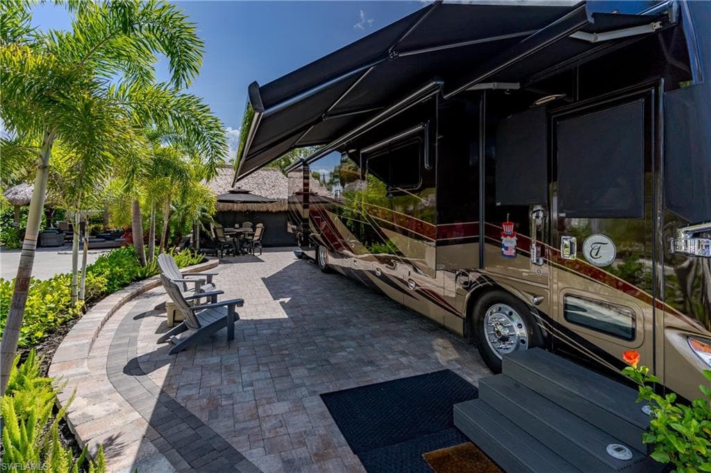 13571 Snook CIR-17