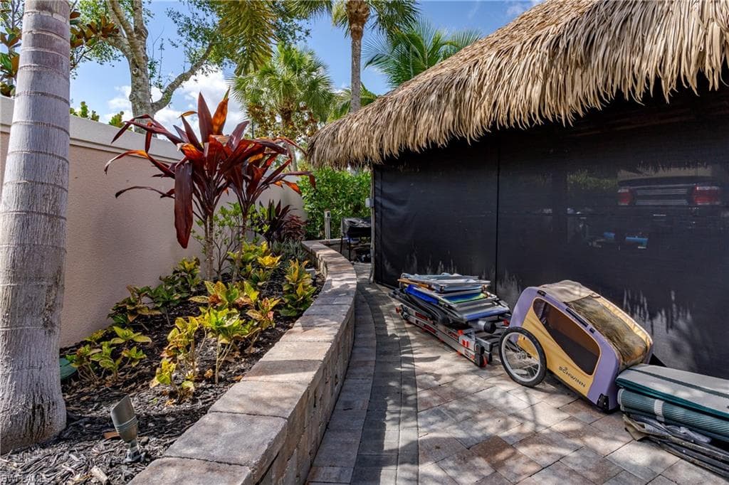 13571 Snook CIR-9