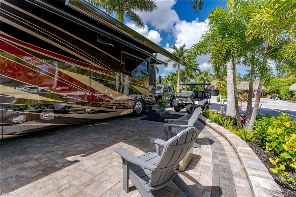 13571 Snook CIR-29
