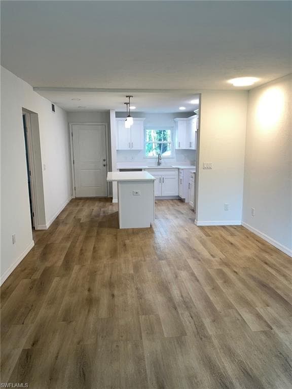 16881 Davis RD 713-7