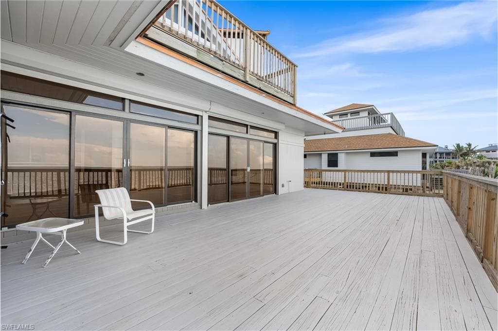 406 Gulf Bend DR-12