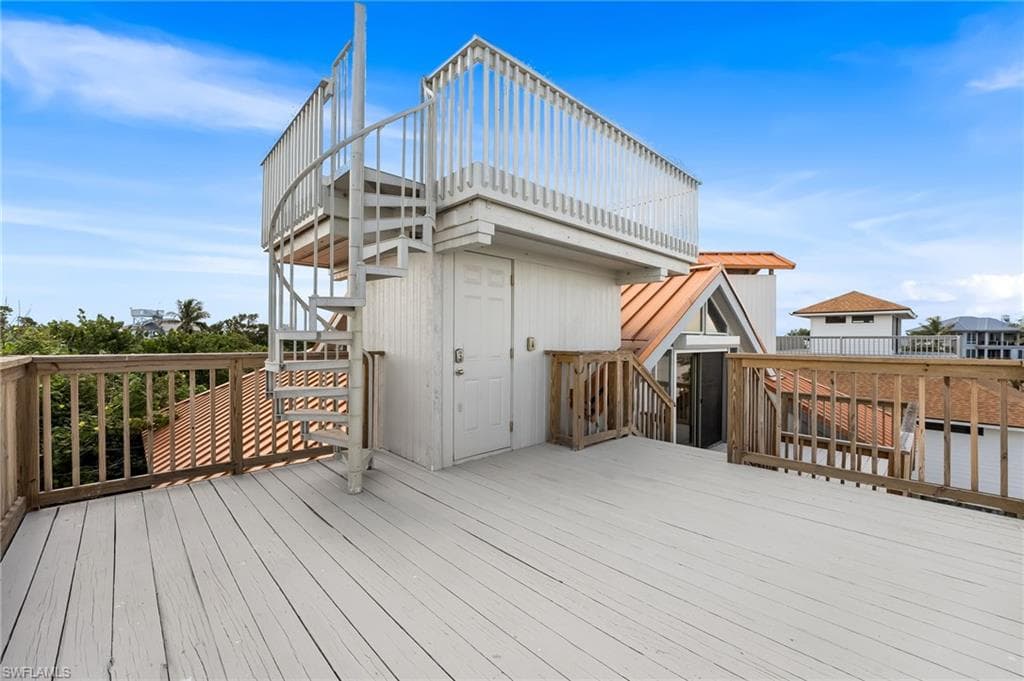 406 Gulf Bend DR-5