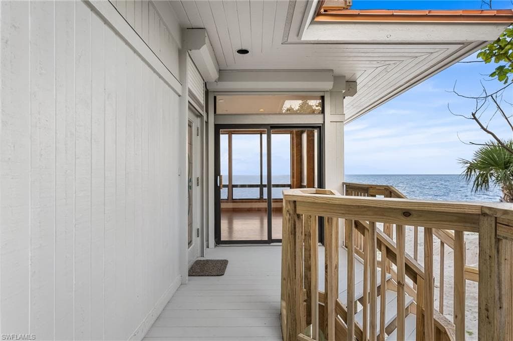 406 Gulf Bend DR-9