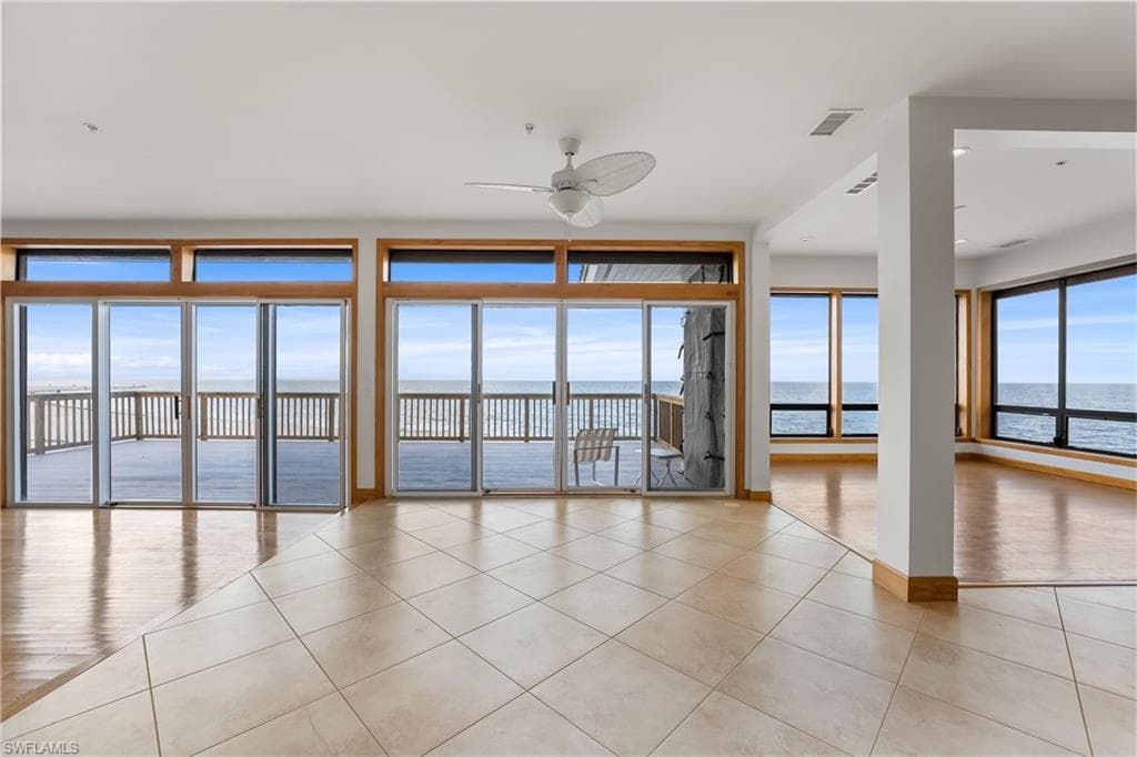 406 Gulf Bend DR-40