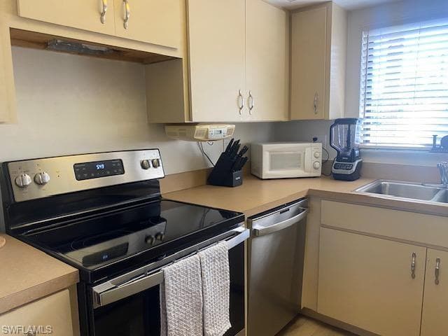 4240 Steamboat BEND 204-8