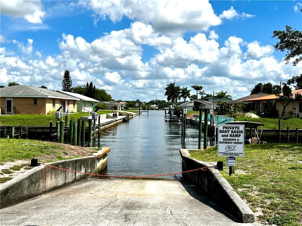1131 Labelle Vista DR-6