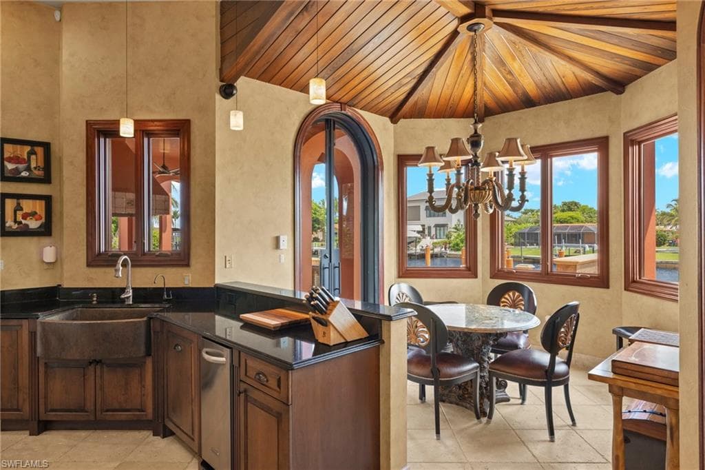 841 Cypress Lake CIR-10