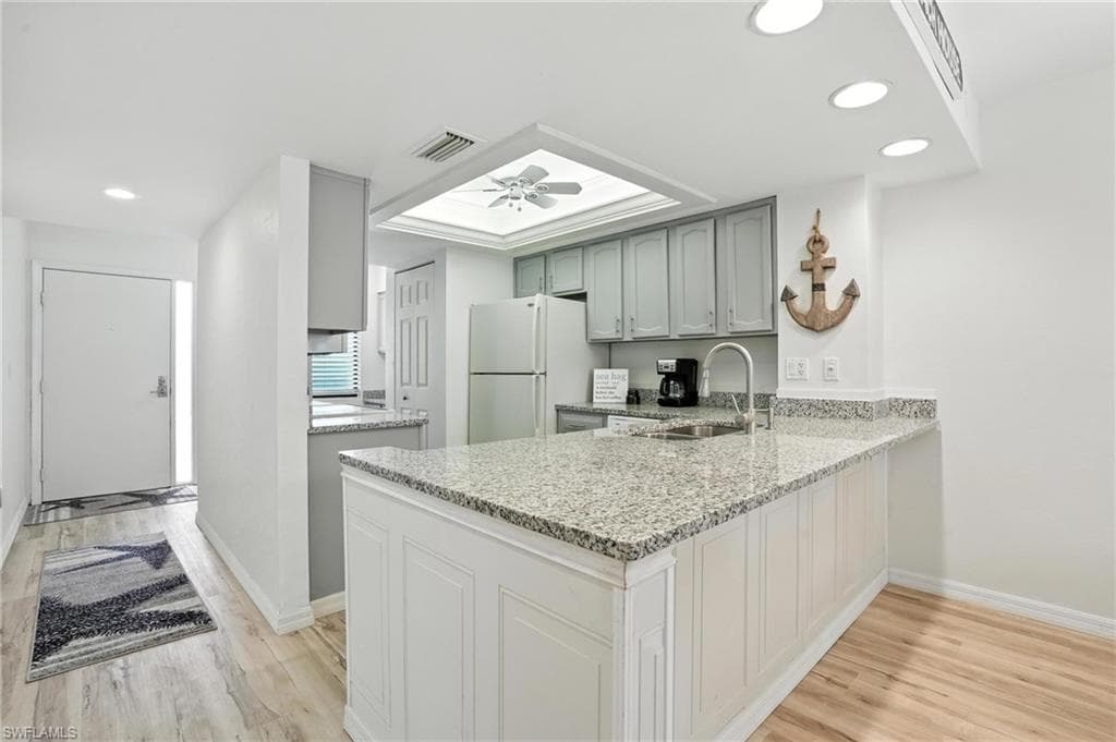 4265 Bay Beach LN 226-13