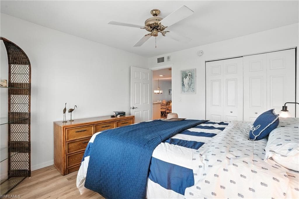 4265 Bay Beach LN 226-22