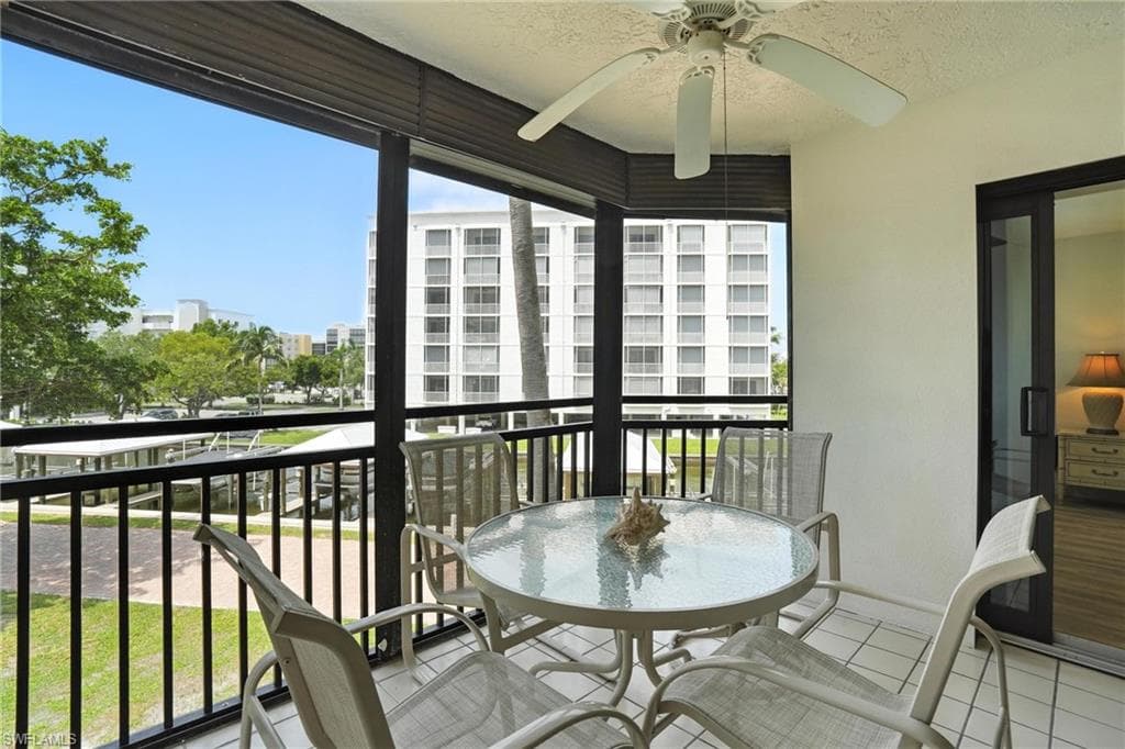4265 Bay Beach LN 226-32