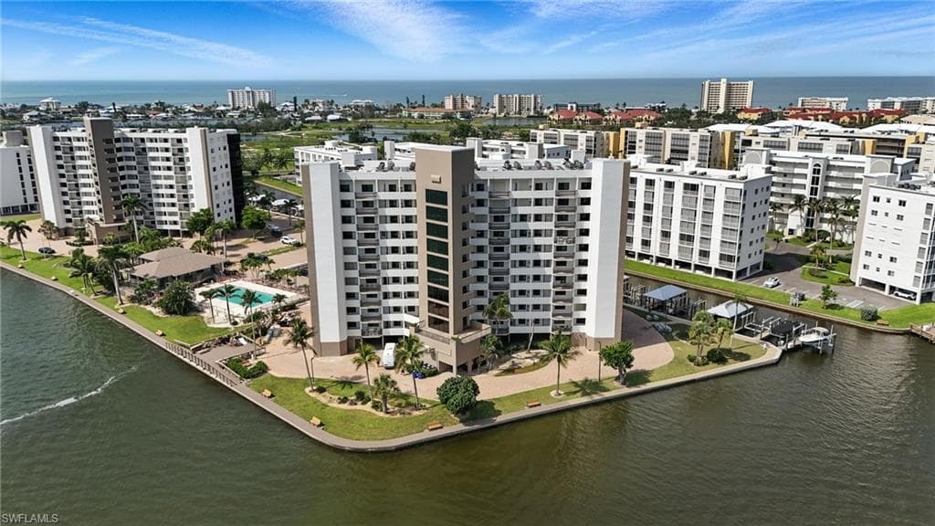 4265 Bay Beach LN 226-37