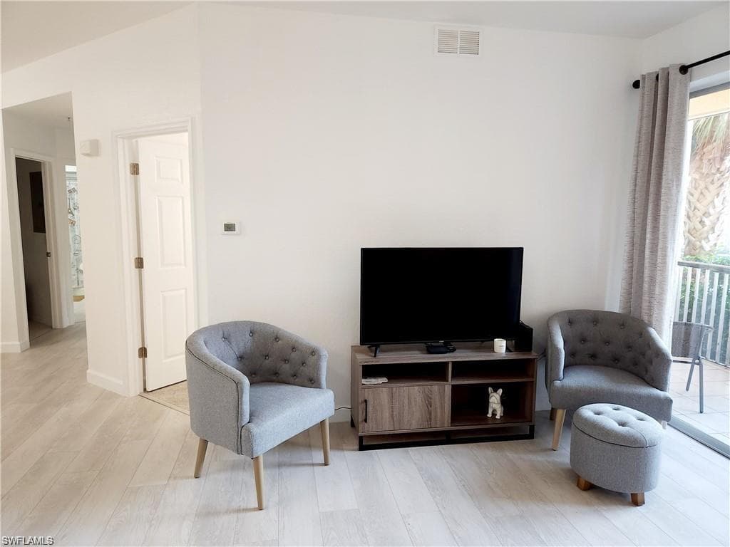 9025 Colby DR 2107-9