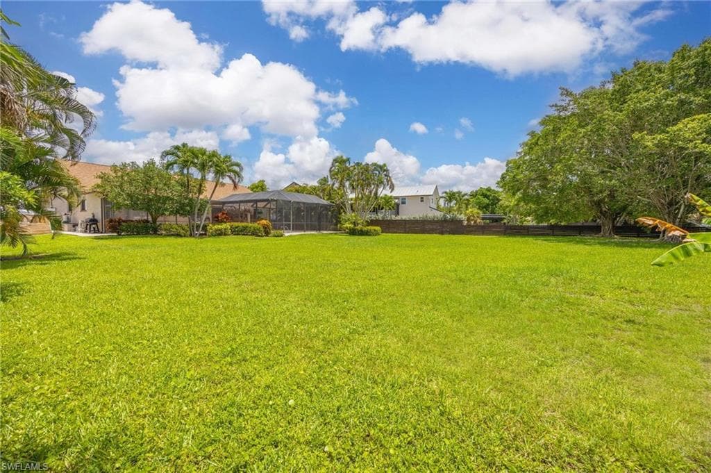 116 Sharwood DR-44