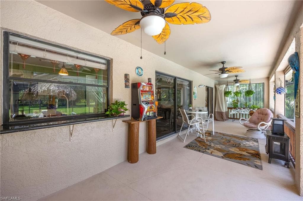 116 Sharwood DR-25