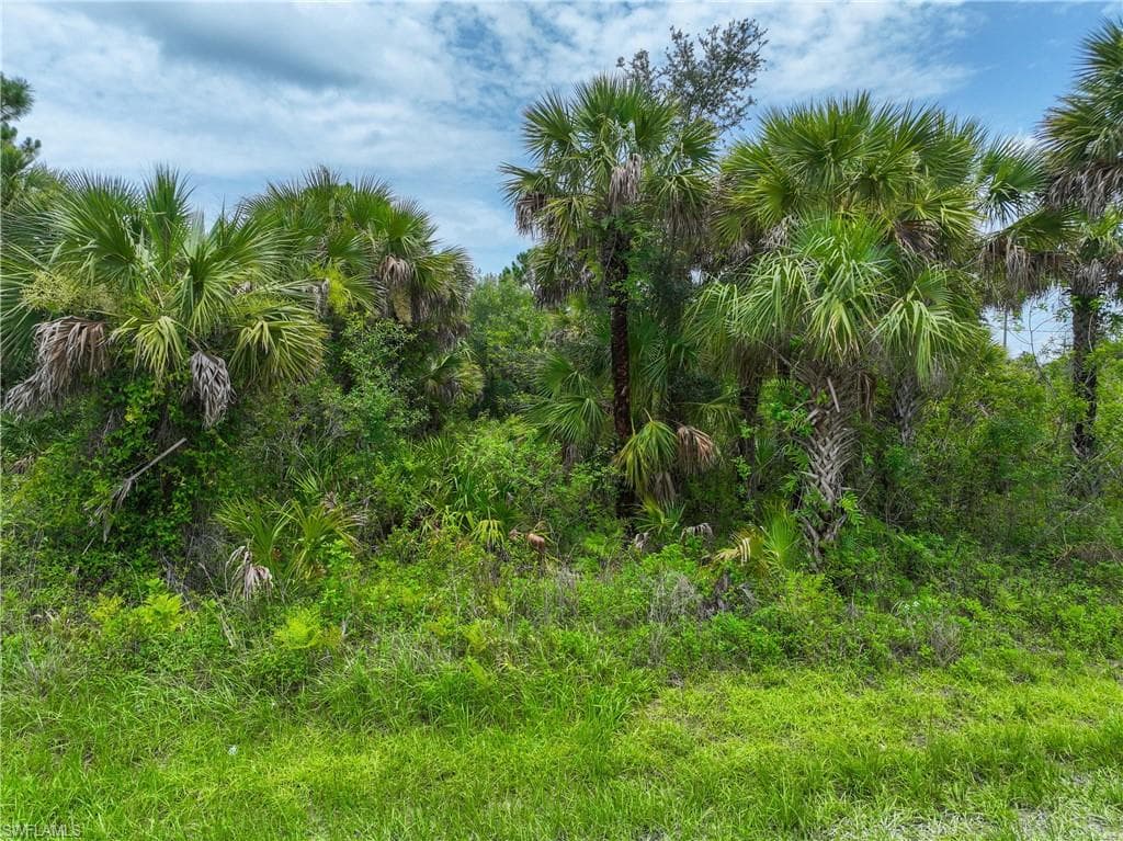 2765 Everglades BLVD S-15