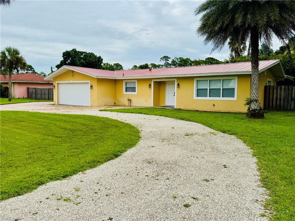 17020 Carolyn LN-2