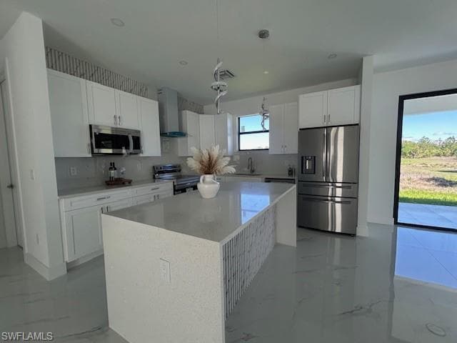 2563 47th AVE NE-6