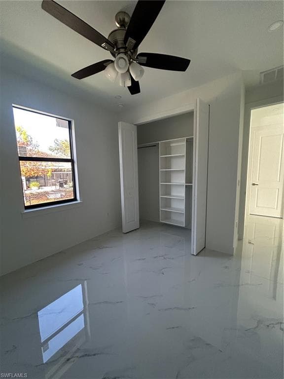 2563 47th AVE NE-17