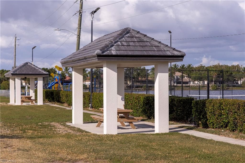 5160 Harborage DR-43