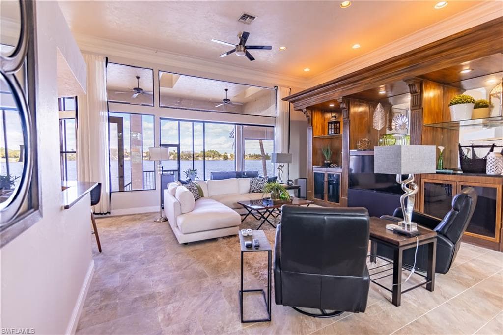 5160 Harborage DR-14