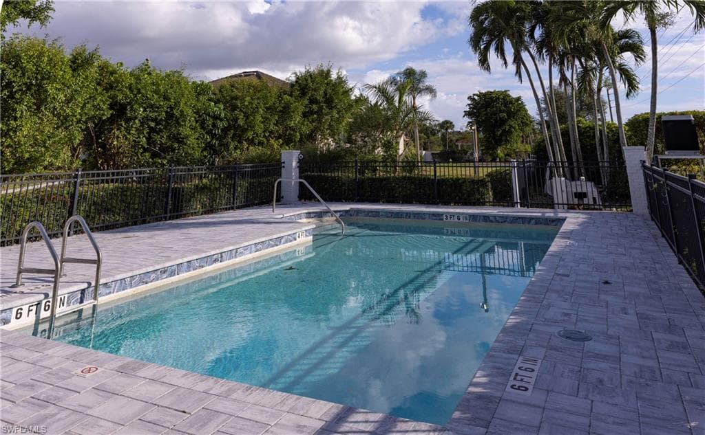 5160 Harborage DR-45