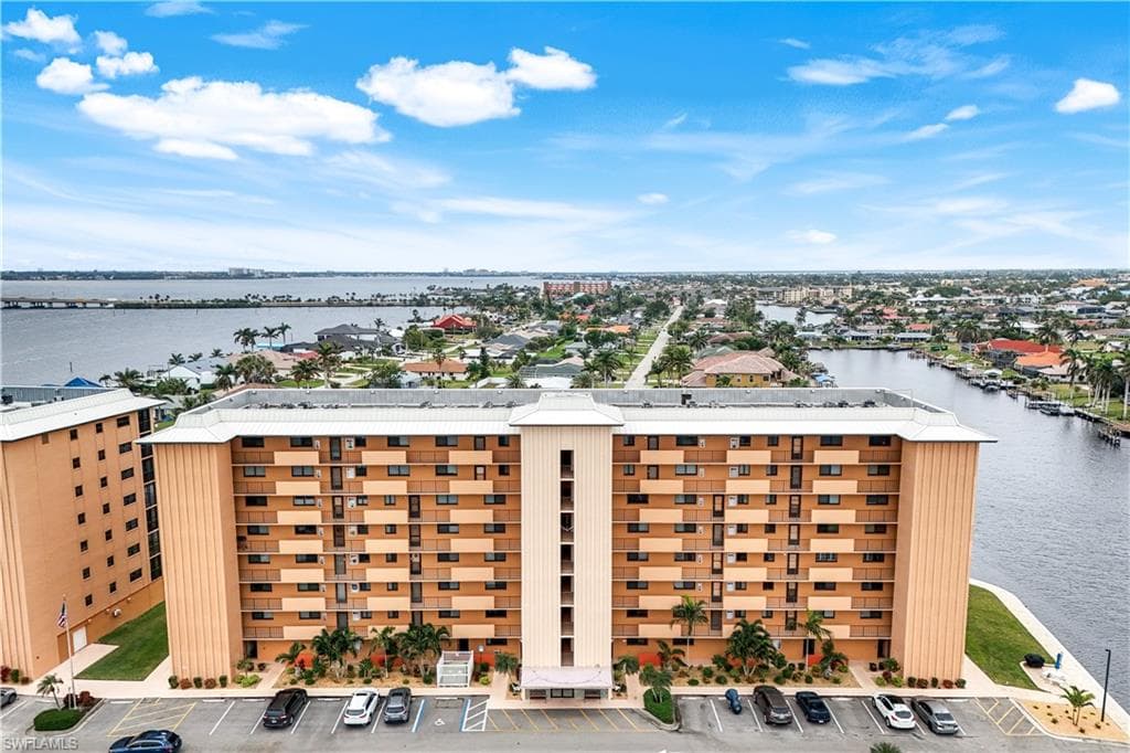 4260 SE 20th PL 206-7