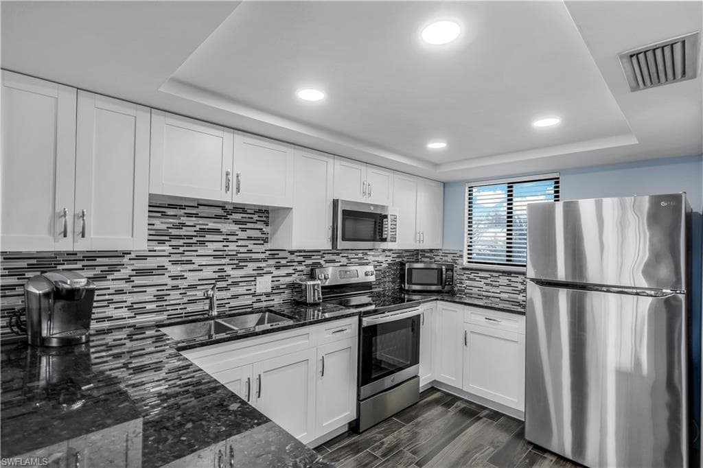 4260 SE 20th PL 206-15