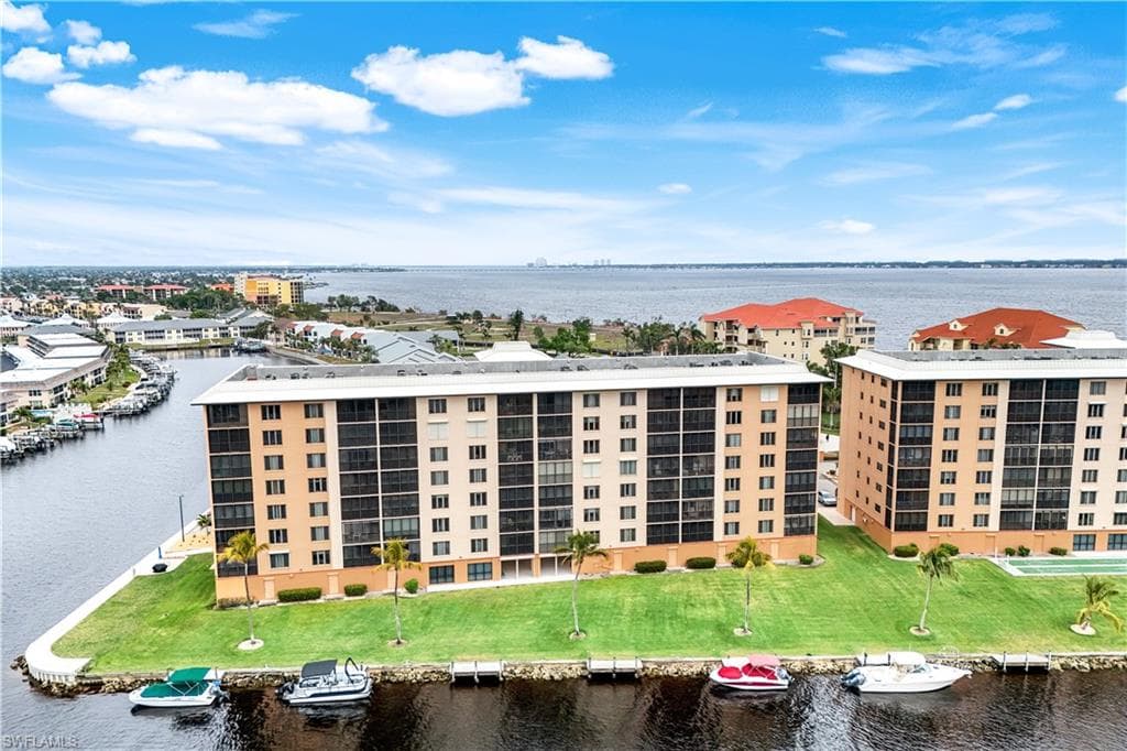 4260 SE 20th PL 206-29