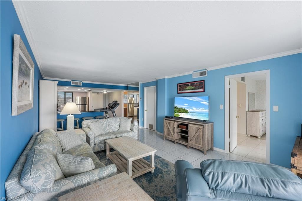 4260 SE 20th PL 206-8