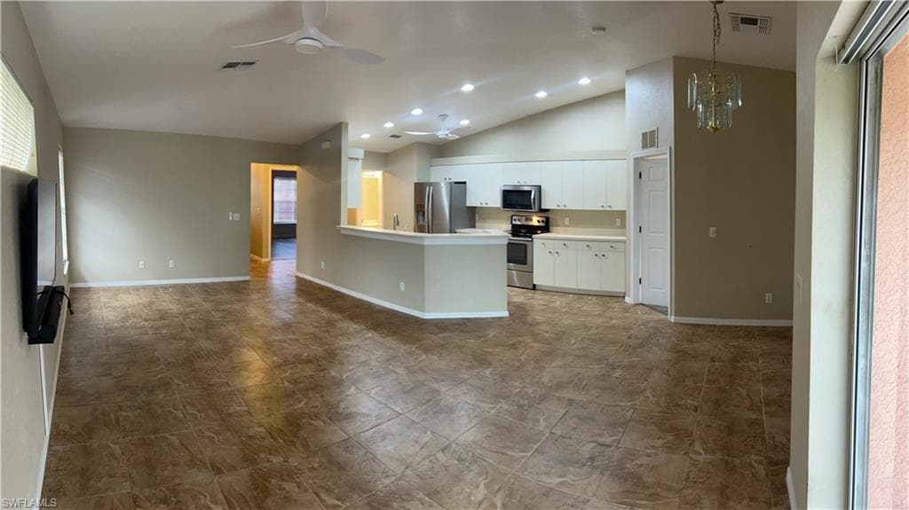 20028 Lake Vista CIR N 3-3