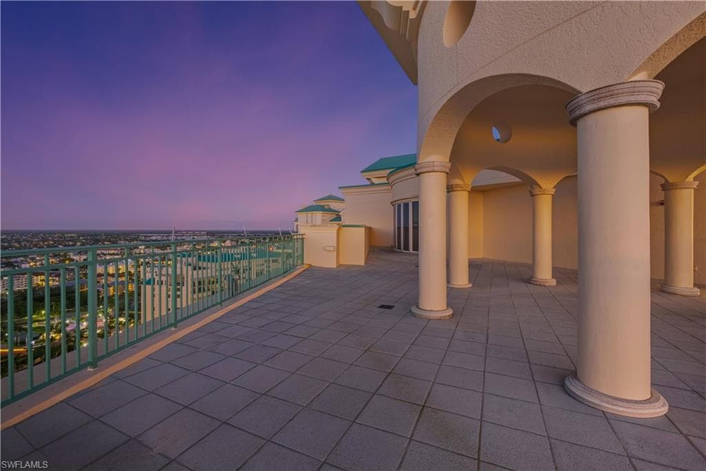 970 Cape Marco DR 2506-37