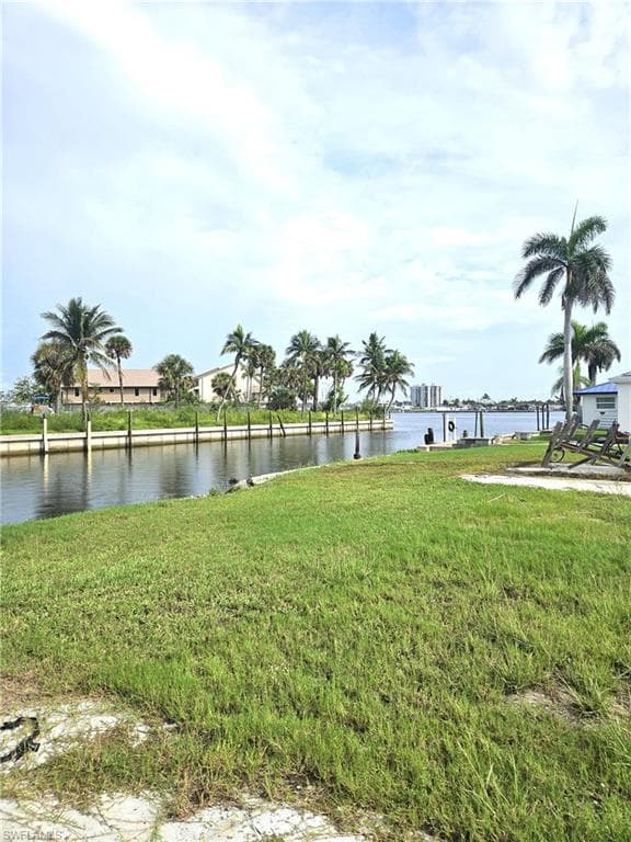865 Oak ST-1