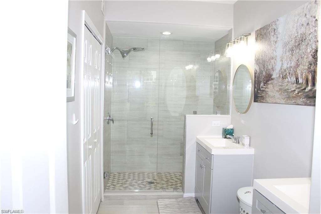 1400 Tiffany LN 2406-15
