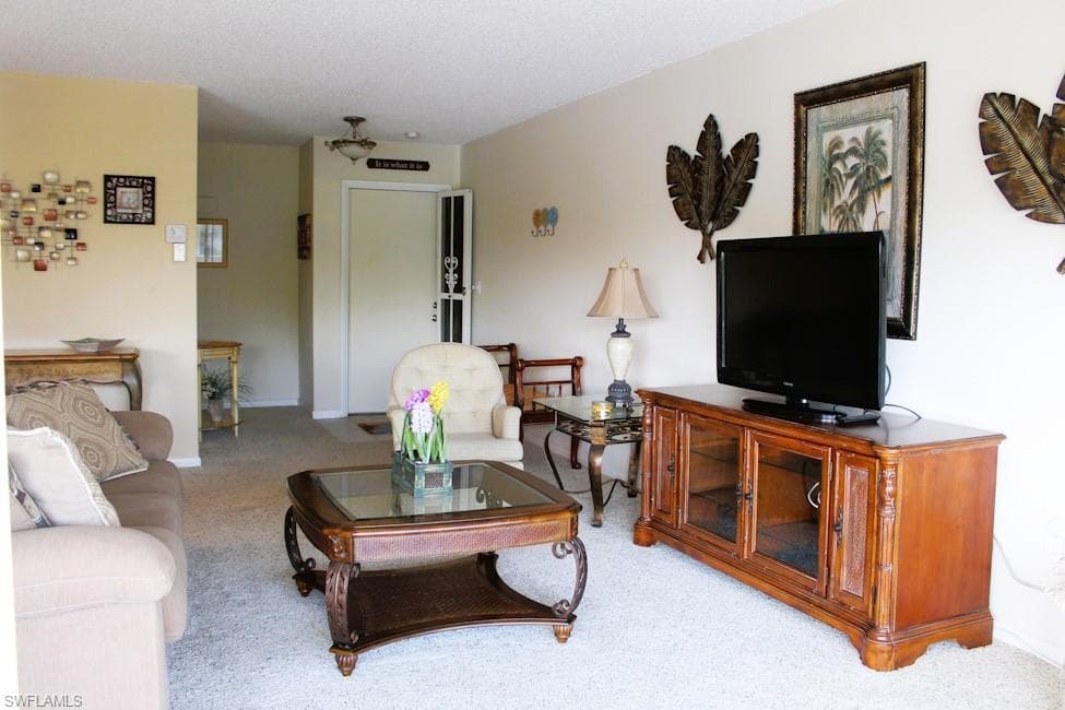 5441 Peppertree DR 6-6