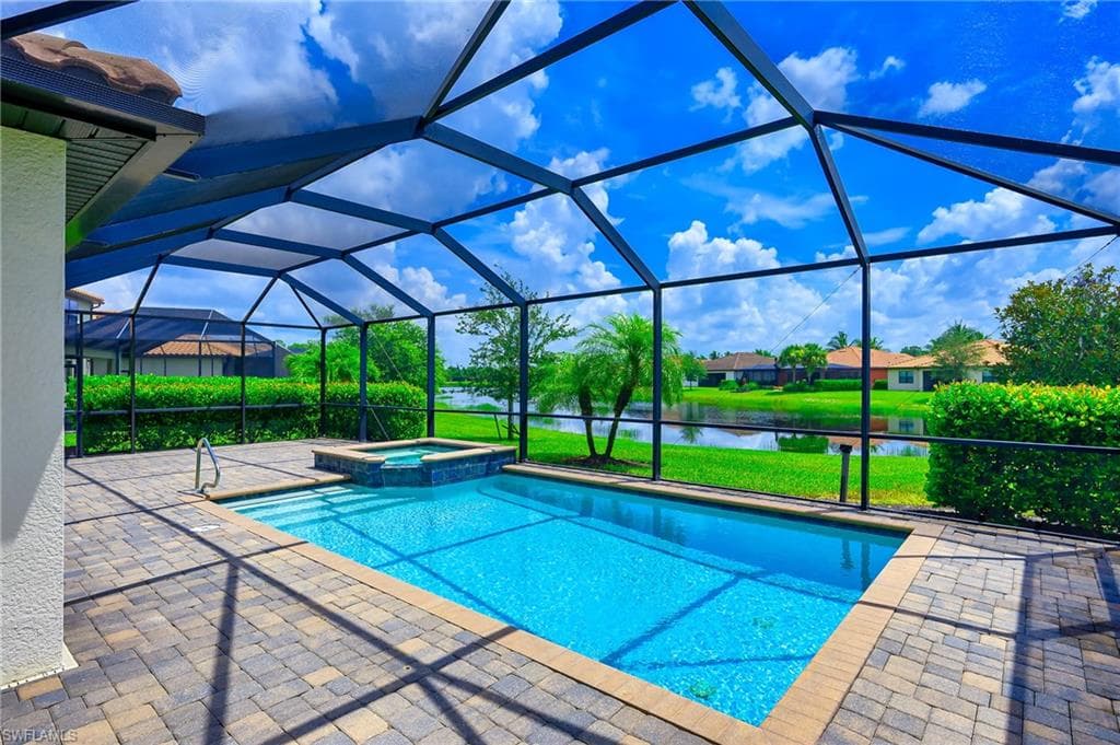 4604 Abaca CIR-23