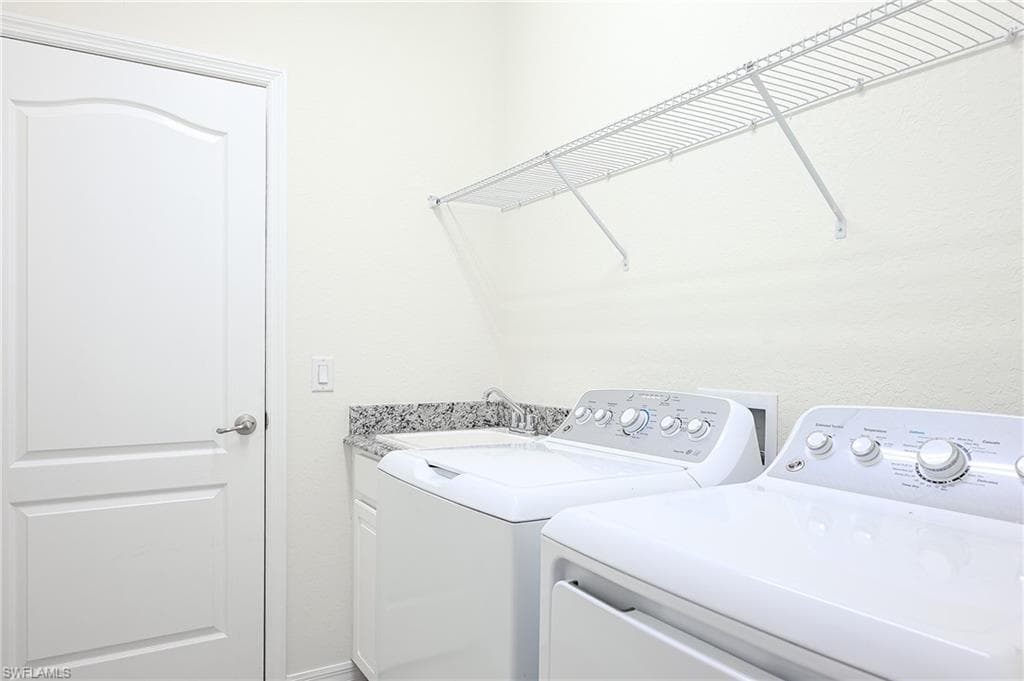 4604 Abaca CIR-27