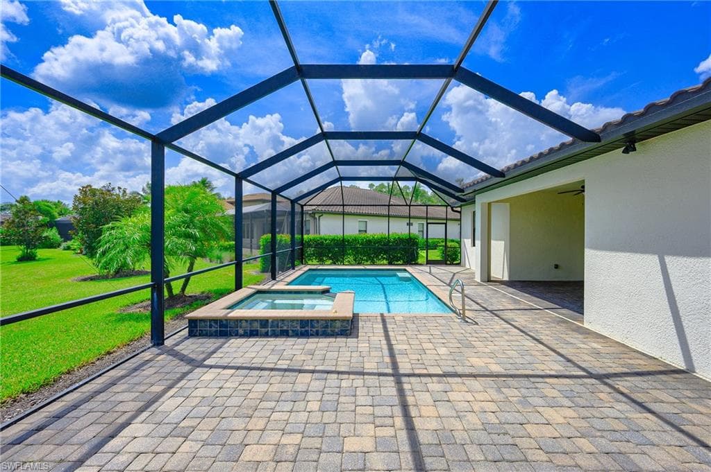 4604 Abaca CIR-26