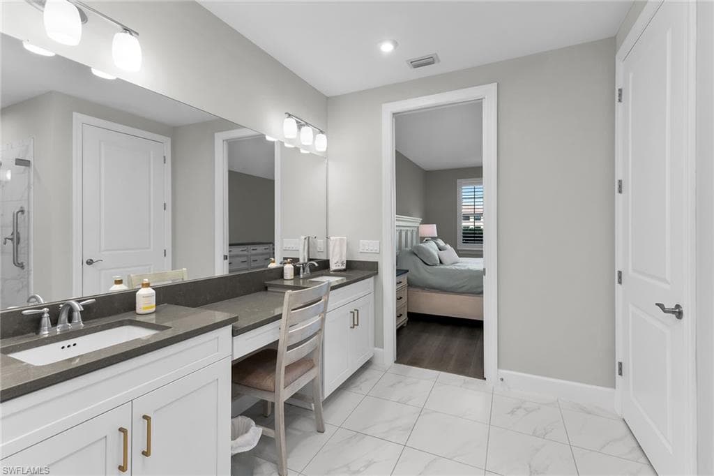 15249 Zeno WAY 102-17