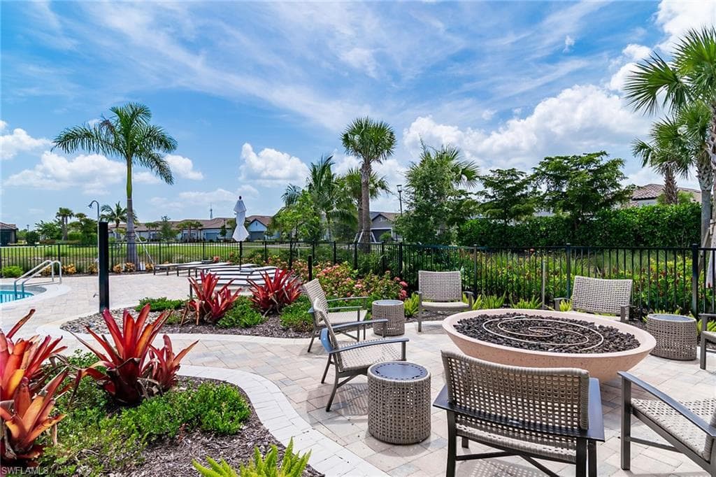 15249 Zeno WAY 102-50