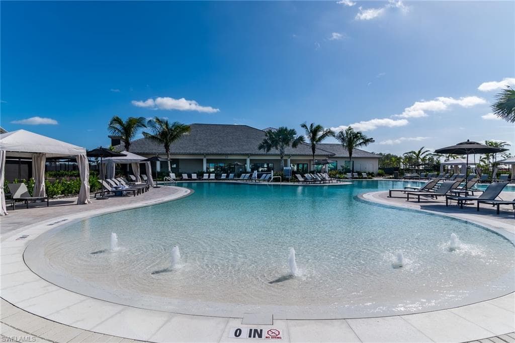 15249 Zeno WAY 102-40