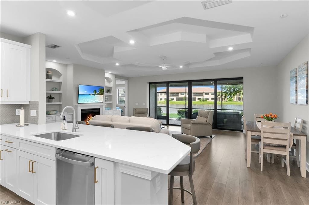 15249 Zeno WAY 102-4