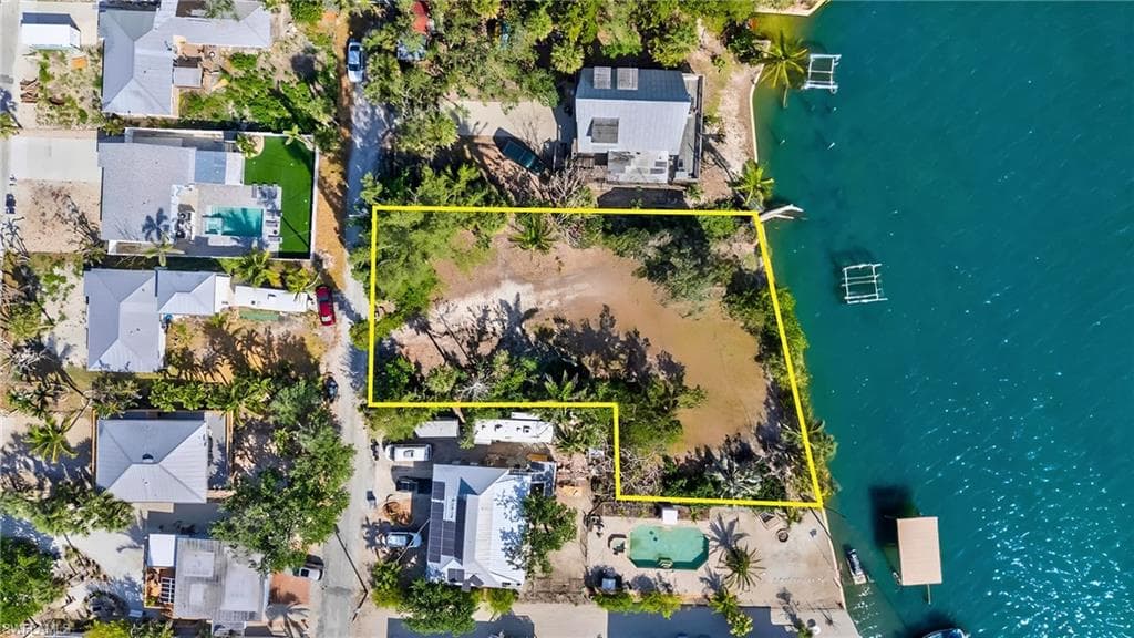 4851 Dolphin LN-2