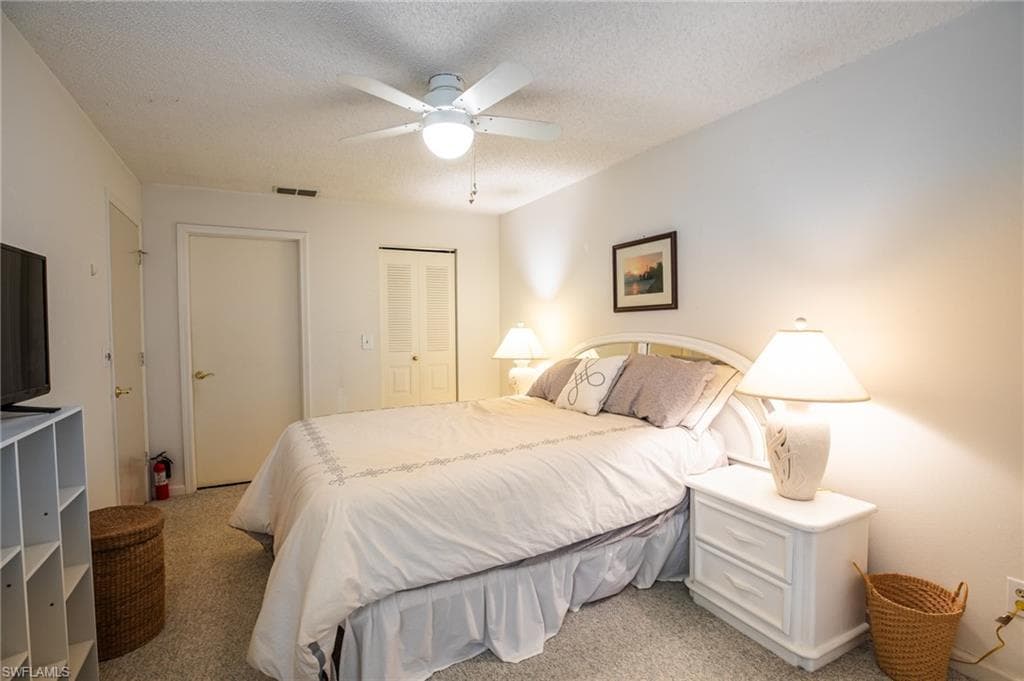8041 S Woods CIR 14-17