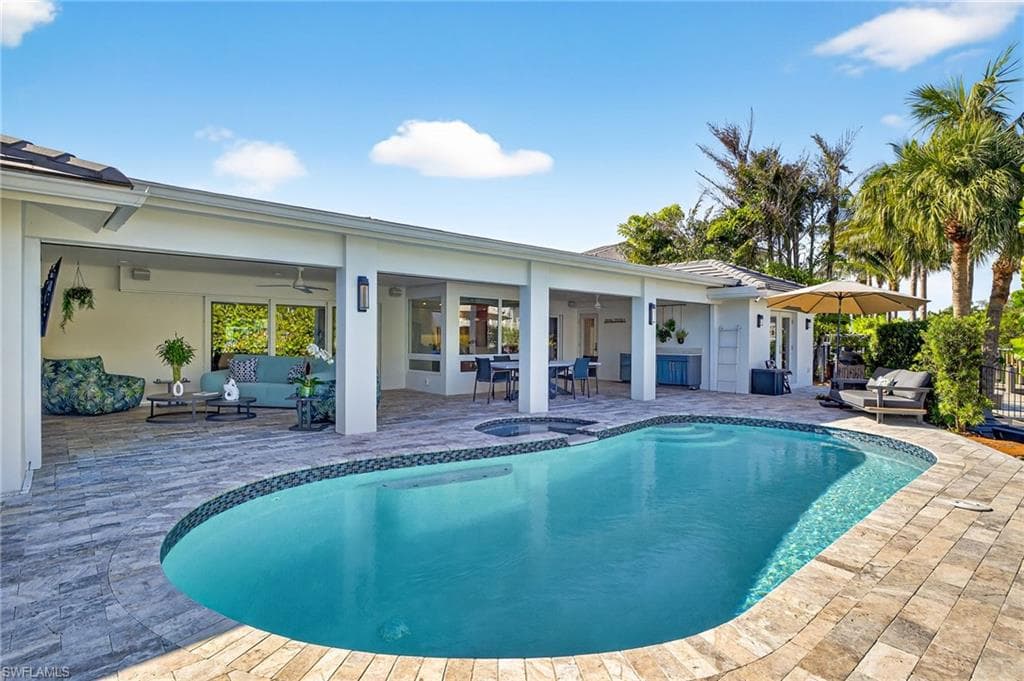 5215 SEASHELL AVE-13