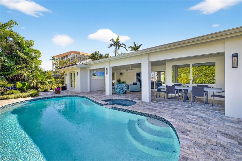 5215 SEASHELL AVE-8