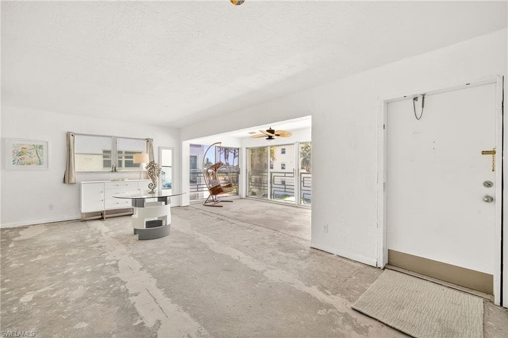 6500 Estero BLVD G204-6