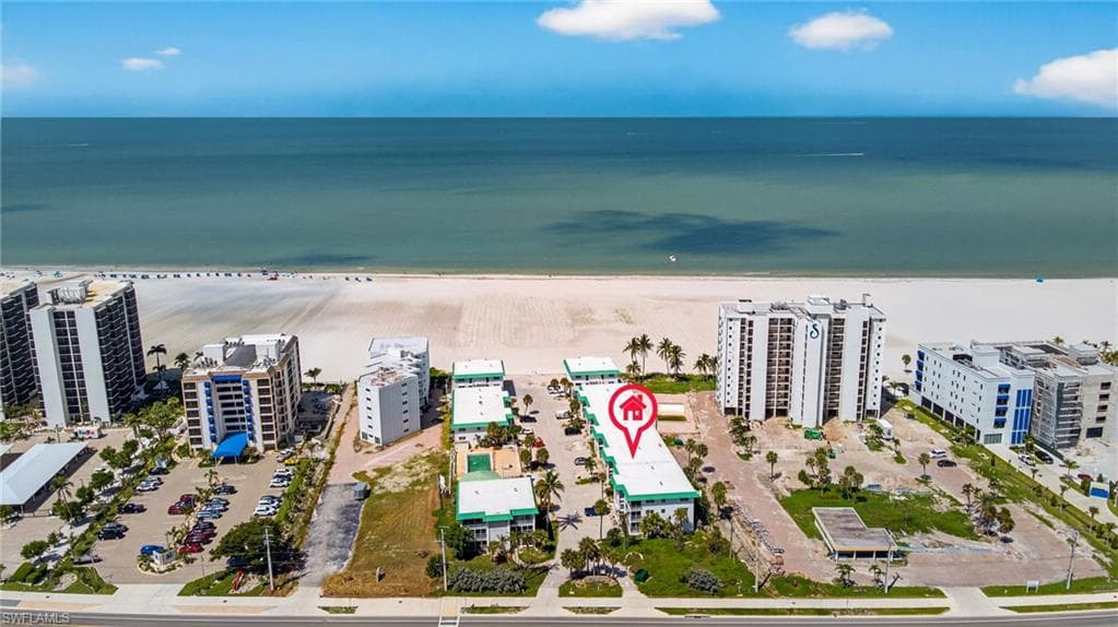 6500 Estero BLVD G204-3