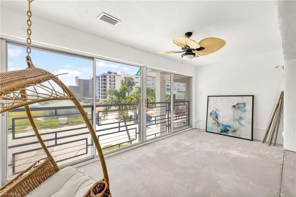 6500 Estero BLVD G204-8
