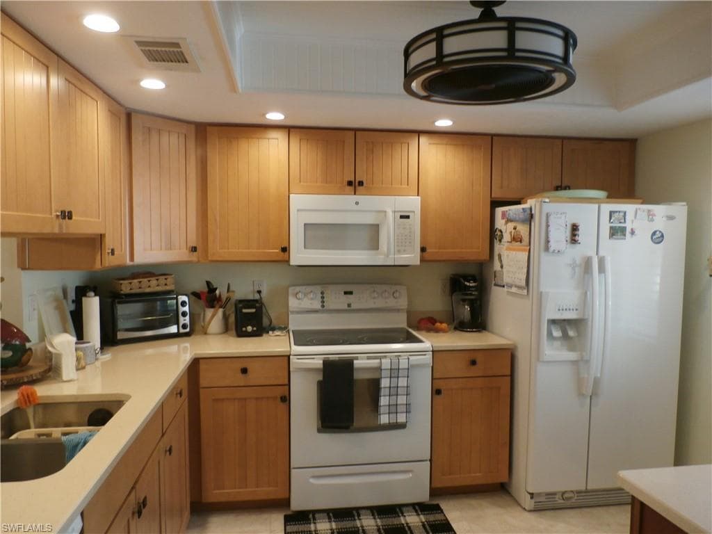 11140 Caravel CIR 109-11